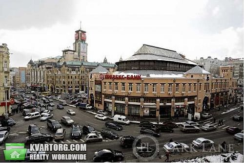 продам 3-комнатную квартиру. Киев,  Бессарабская пл - фото 1