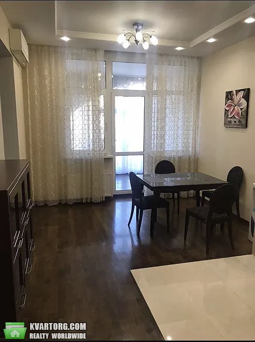 Rent out 2-room apartment. Киев,  Антоновича — photo 3