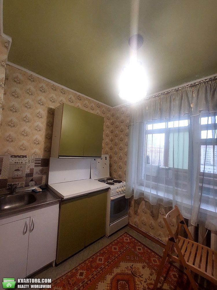 Rent out 1-room apartment. Киев, Казарменная — photo 5