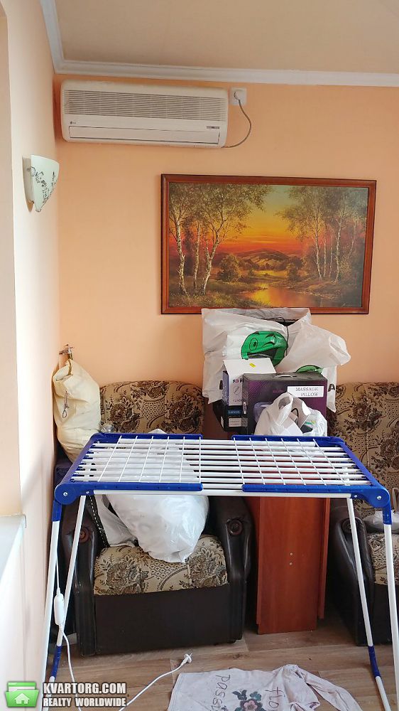 Rent out 2-room apartment. Одесса, Жолио-Кюри — photo 8