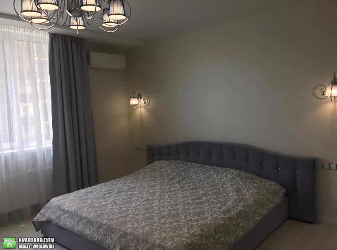 Rent out 3-room apartment. Киев,  Коперника — photo 7