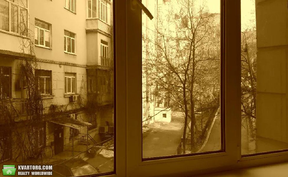 Sell 2-room apartment. Киев,  Толстого — photo 2