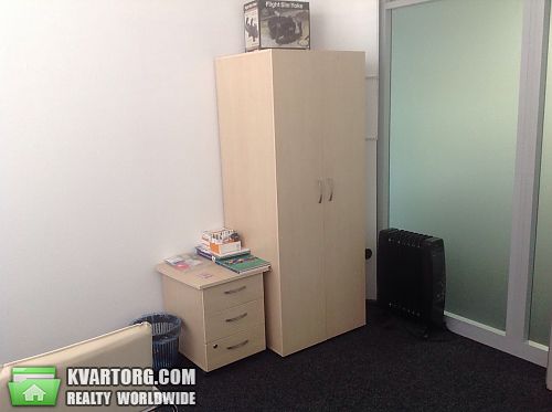 Rent out office. Киев, Дегтяревская — photo 1