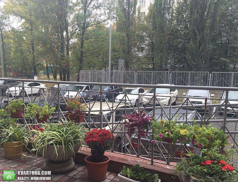 Rent out 2-room apartment. Киев,  Вышгородская — photo 5