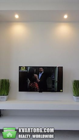 Rent out 2-room apartment. Киев,  Леси Украинки — photo 9