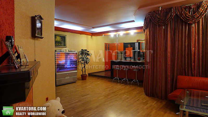 Sell 4-room apartment. Киев,  Шота Руставели — photo 1