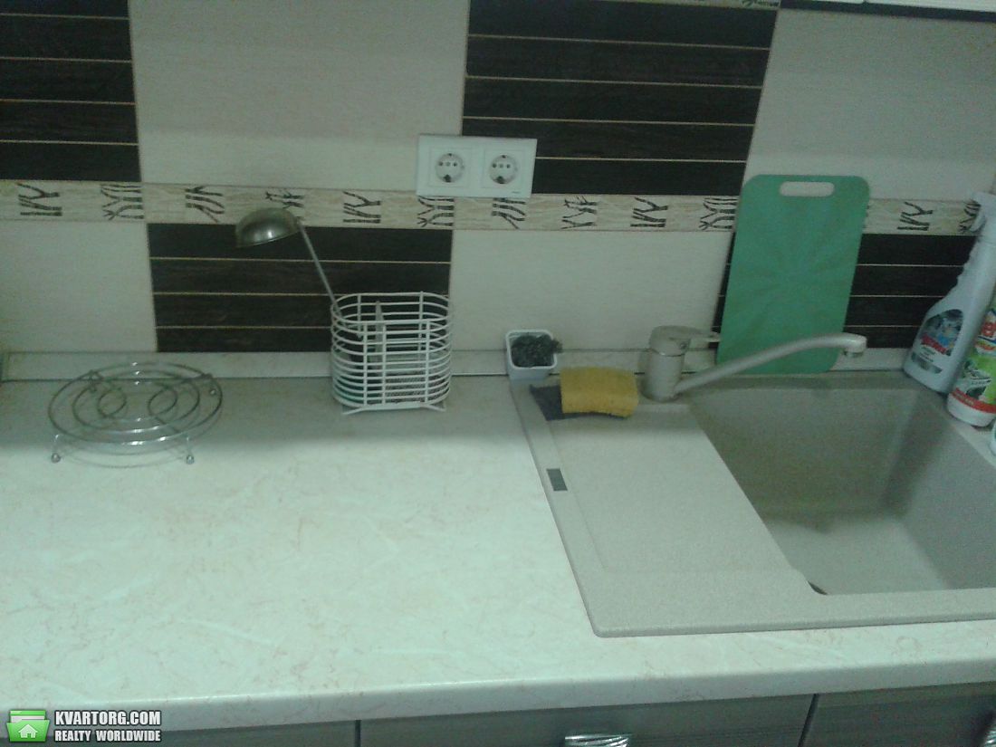 Rent out 2-room apartment. Киев,  Ереванская — photo 7