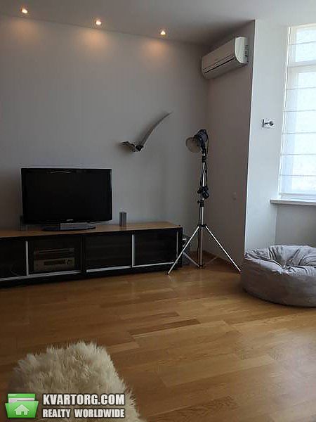 Rent out 3-room apartment. Киев,  Урловская — photo 9