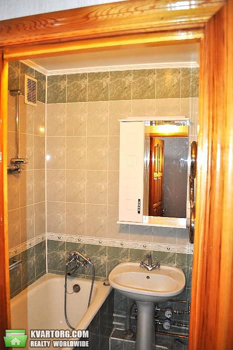 Sell 3-room apartment. Киев,  Приречная — photo 5