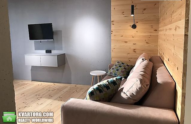 Rent out 1-room apartment. Киев, соборности — photo 10