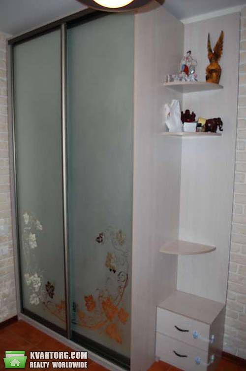 Rent out 2-room apartment. Киев,  Урловская — photo 9