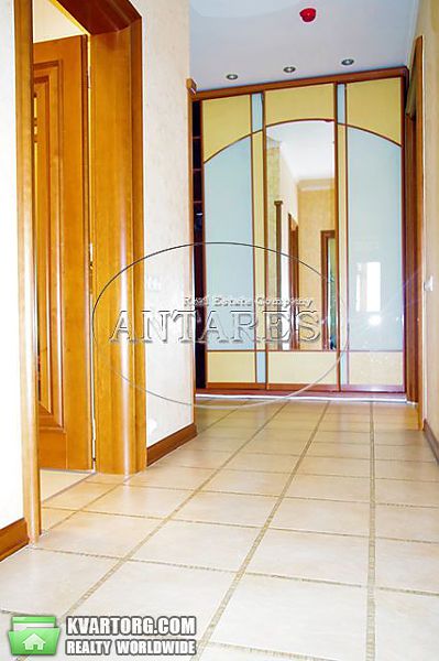 Rent out 3-room apartment. Киев, Леси Украинки бул — photo 7