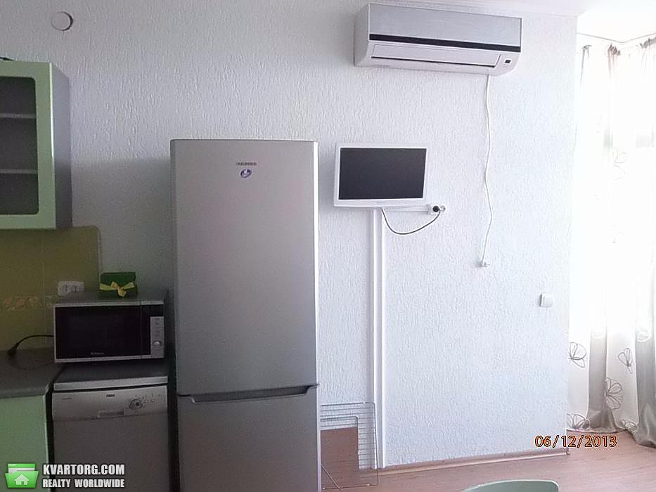 Rent out 3-room apartment. Киев,  Чоколовский бул — photo 3