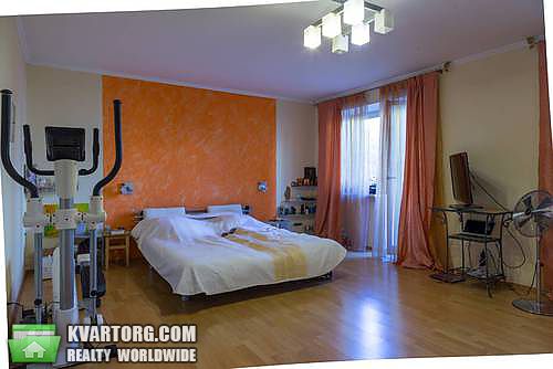 Sell 4-room apartment. Киев, Героев Сталинграда просп. — photo 2