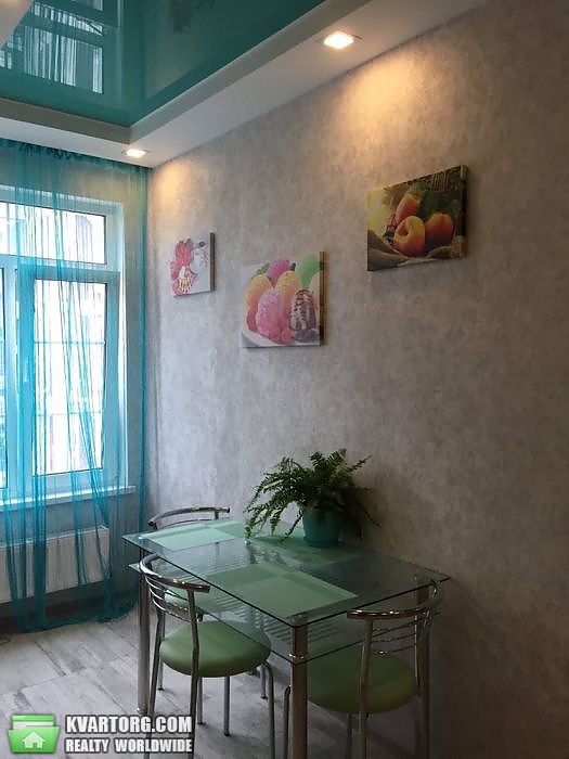 Rent out 1-room apartment. Киев, Луценко ул. — photo 5