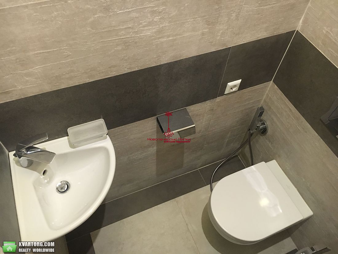 Sell 3-room apartment. Киев,  Драгомирова — photo 7