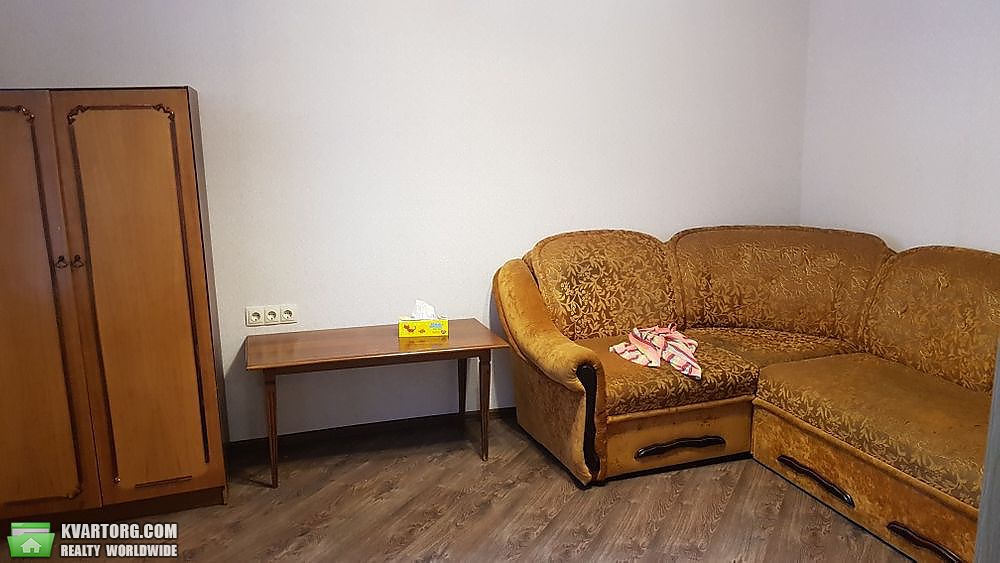 Rent out house. Киев, Рощинский переулок — photo 3