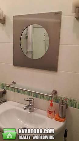 Rent out 3-room apartment. Киев,  Якира — photo 4