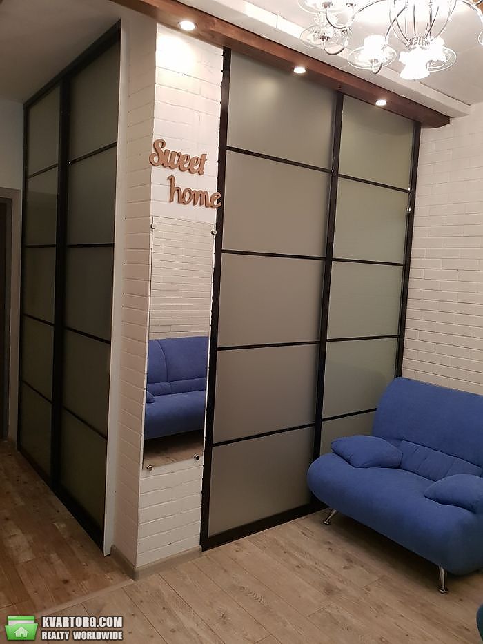 Sell 2-room apartment. Киев, пр. Лобановского — photo 2
