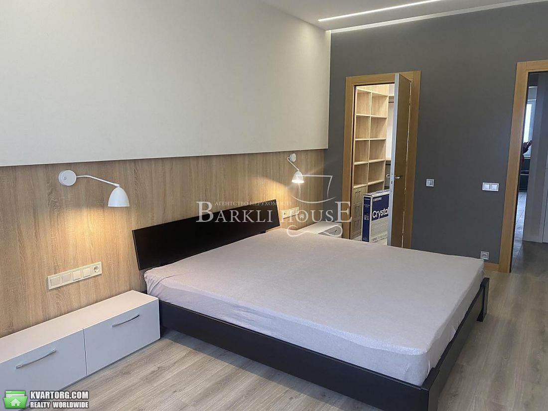 Rent out 3-room apartment. Киев,  Сечевых Стрельцов — photo 4