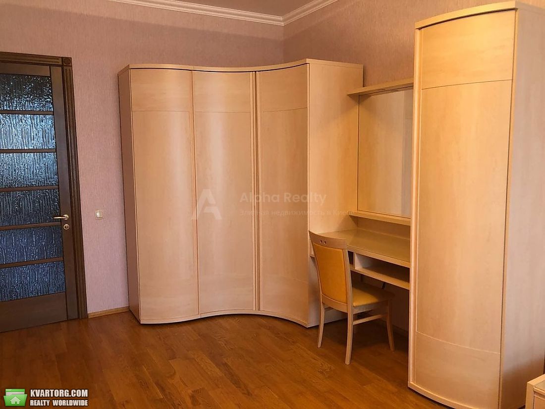 Rent out 3-room apartment. Киев,  Народного ополчения — photo 6