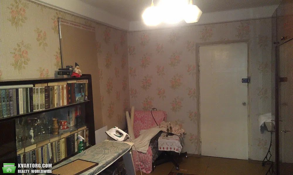 Sell 3-room apartment. Киев,  Зодчих — photo 7