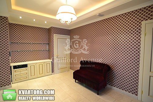 Sell office. Киев, Жилянская — photo 9