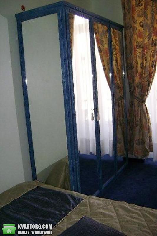 Rent out 2-room apartment. Киев,  Большая Васильковская — photo 4