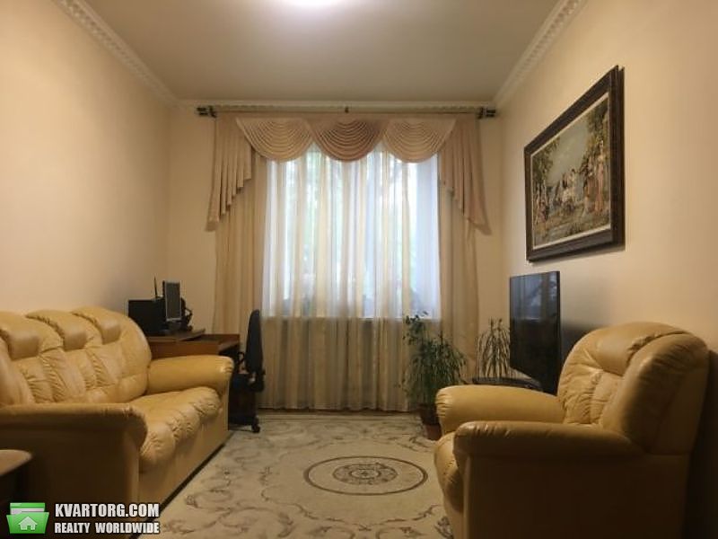 Sell 3-room apartment. Киев,  Труда бул — photo 8