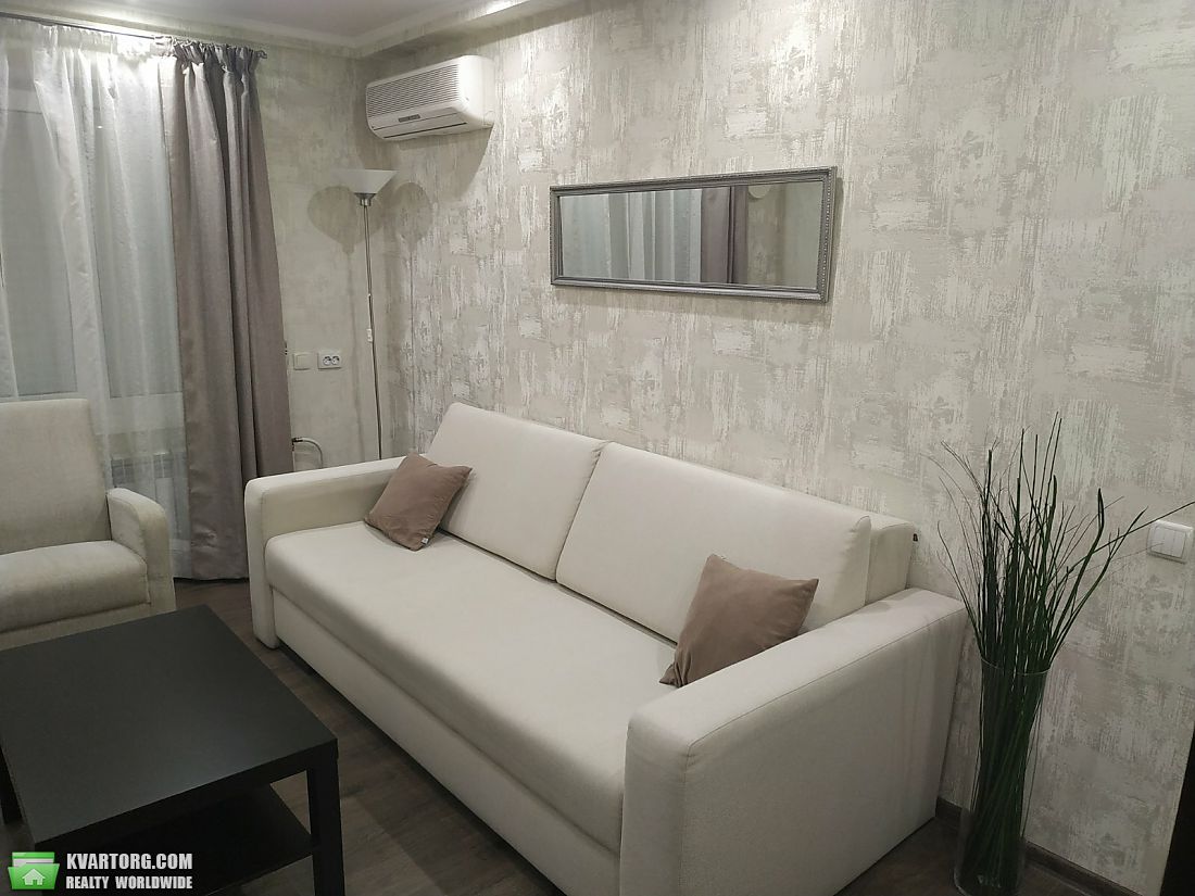 Sell 2-room apartment. Киев,  Оболонский пр — photo 2