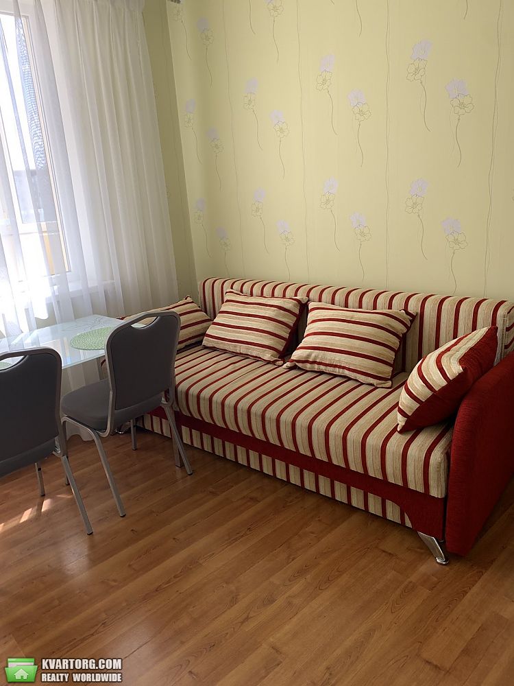 Sell 1-room apartment. Киев,  Урловская — photo 2