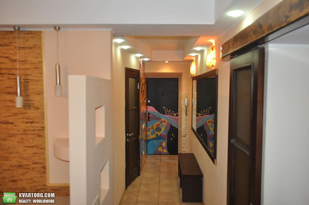 Sell 2-room apartment. Киев,  Мукачевская — photo 1