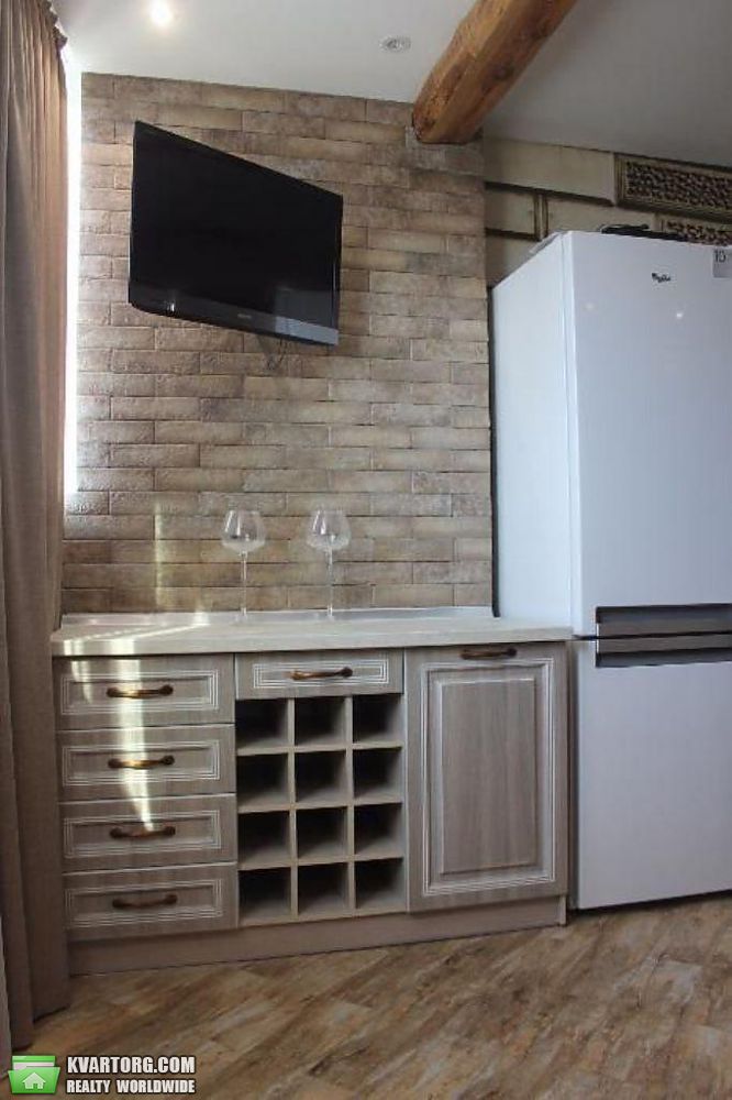 Rent out 2-room apartment. Киев, Сикорского — photo 6