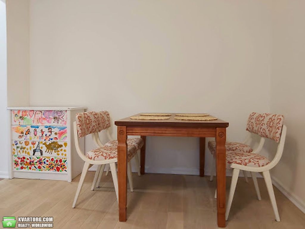 Rent out 2-room apartment. Киев, Елены  Телиги — photo 5