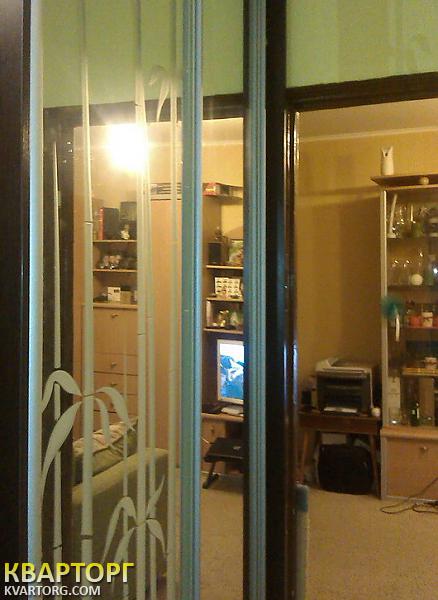 Sell 2-room apartment. Киев, Озёрная — photo 2