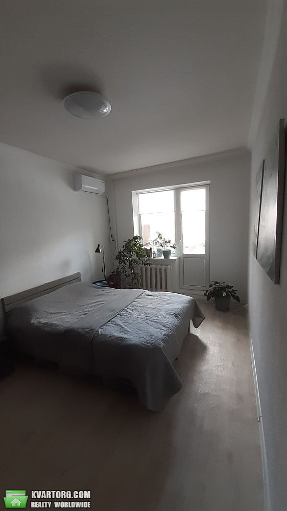 Sell 1-room apartment. Киев,  Приречная — photo 4