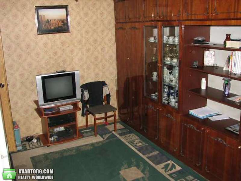 Sell 3-room apartment. Киев,  Зодчих — photo 3