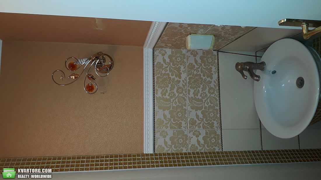 Rent out 3-room apartment. Киев,  Малоподвальная — photo 6