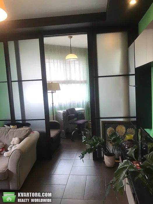 Sell 2-room apartment. Киев,  Большая Китаевская — photo 4