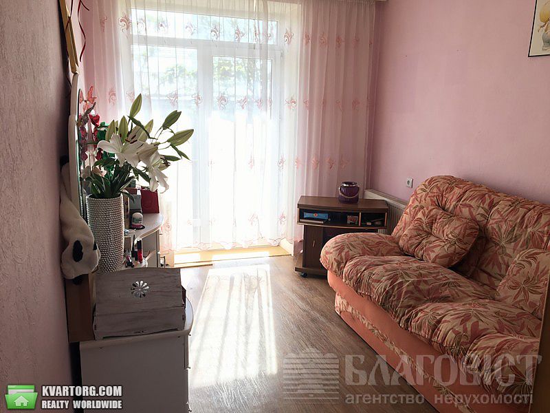 Sell 2-room apartment. Киев, Лаврская — photo 2