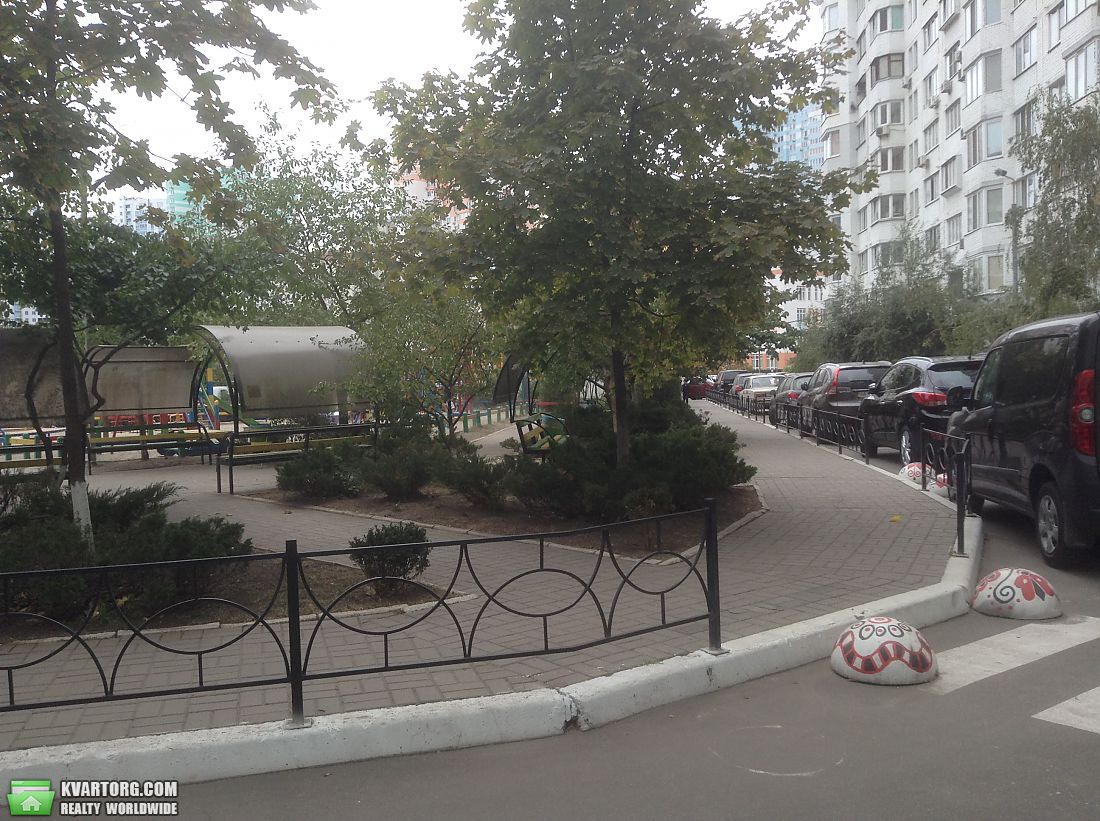 Sell 2-room apartment. Киев,  Бажана — photo 8