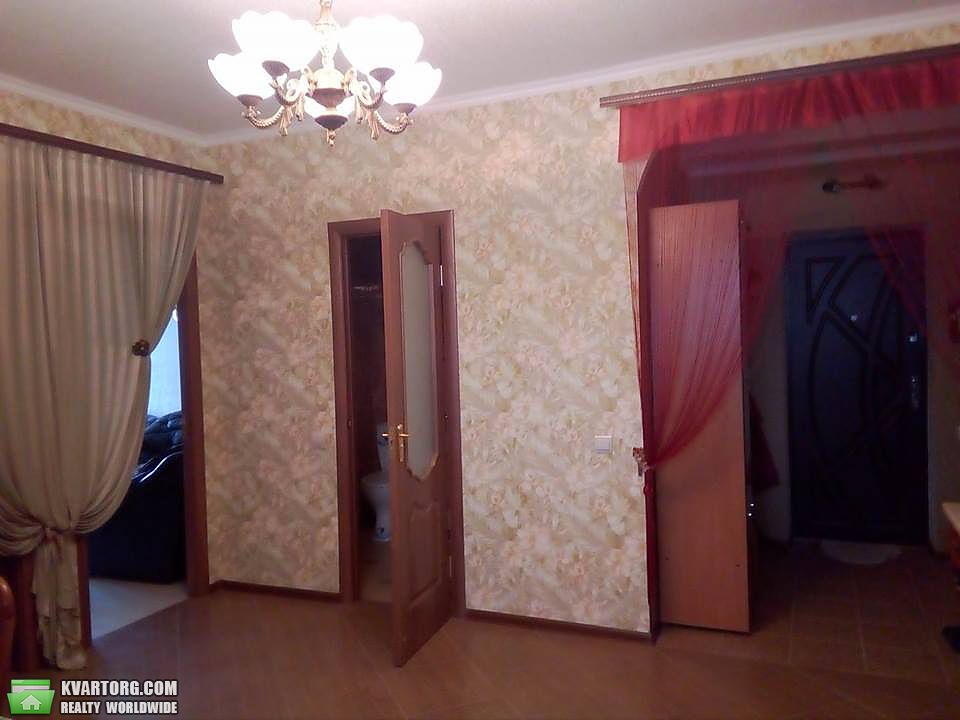 Rent out 3-room apartment. Киевская обл.,  Заводская — photo 2