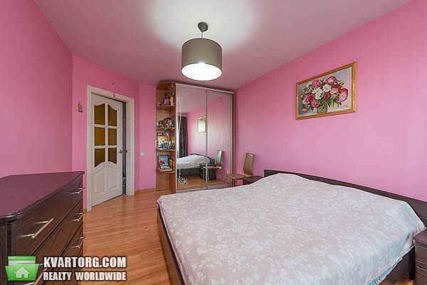 Sell 3-room apartment. Киев,  Стадионная — photo 4