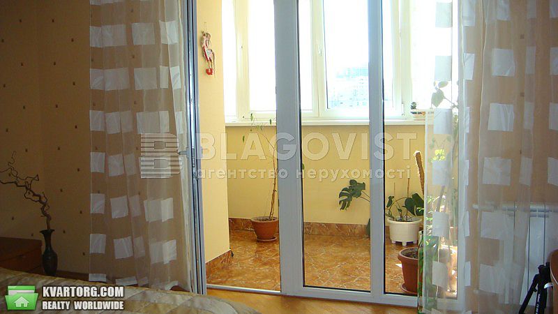 Sell 4-room apartment. Киев,  Бажана — photo 5
