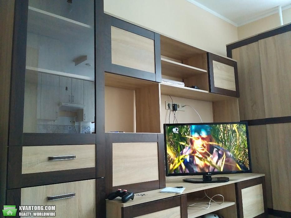 Sell 1-room apartment. Киев,  Копыловская — photo 4