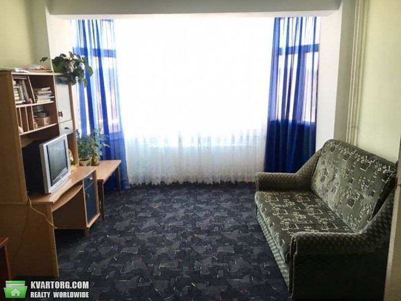 Sell 2-room apartment. Киев,  Верховинная — photo 1