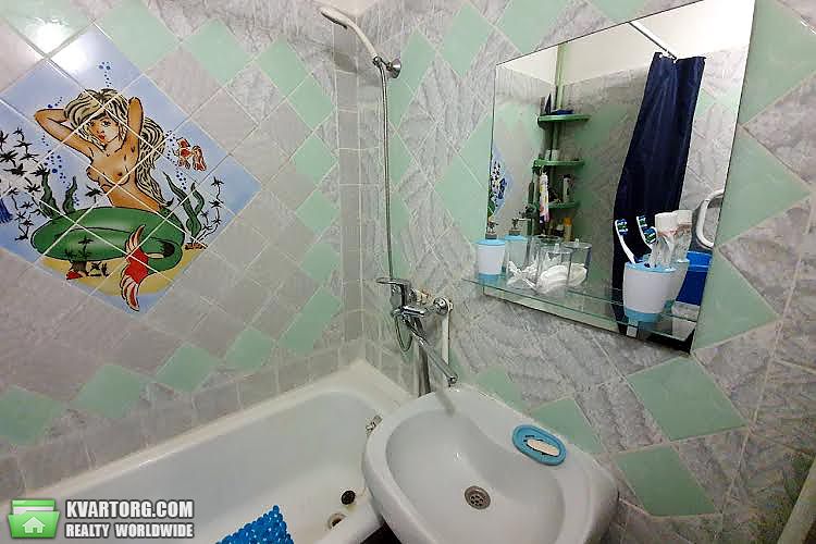 Sell 3-room apartment. Киев,  Ревуцкого — photo 8