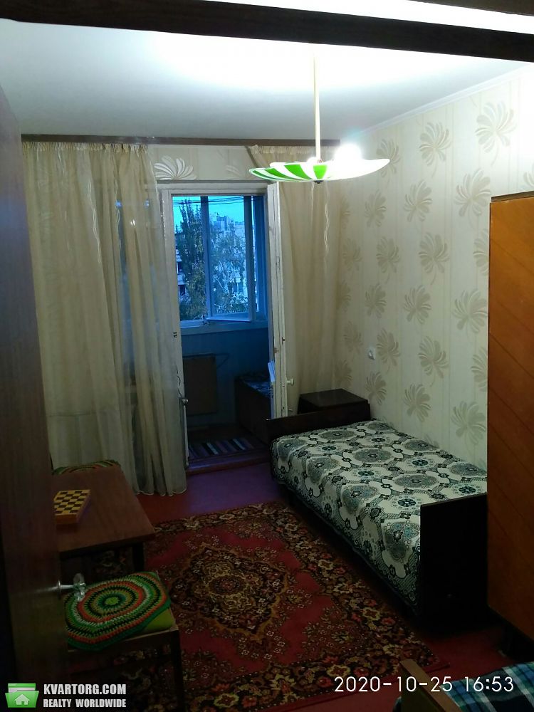 Rent out 2-room apartment. Киев,  Кучера — photo 4
