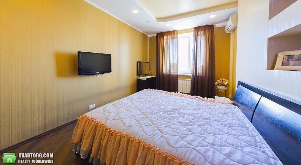 Rent out 3-room apartment. Киев, Коновальца — photo 4