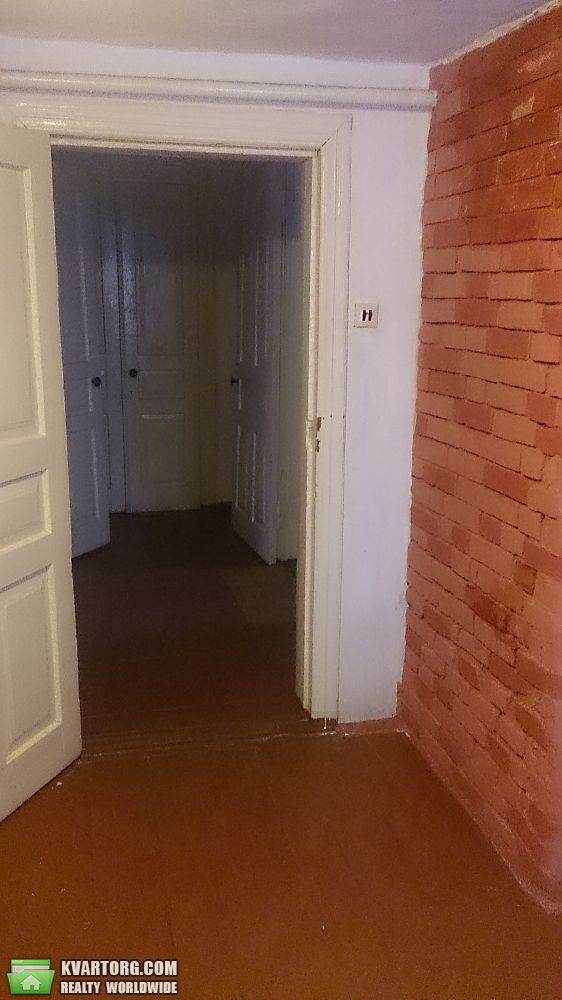 Sell house. Киев,  Лесная — photo 5